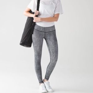LULULEMON WUNDER UNDER PANT 3